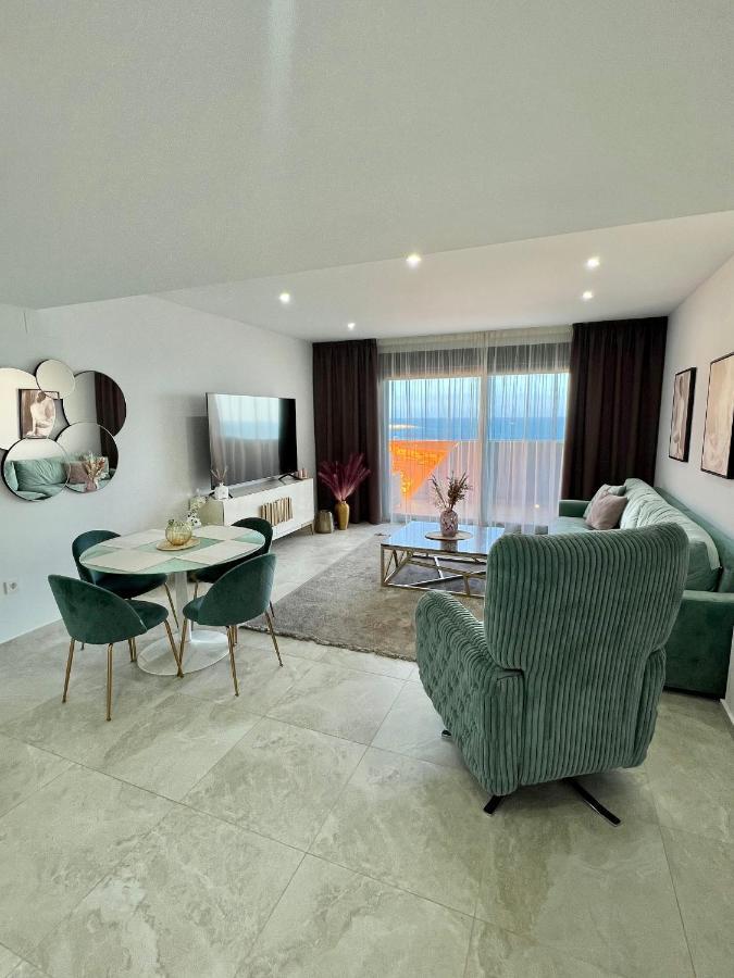 Silvia Luxury * Torrevieja