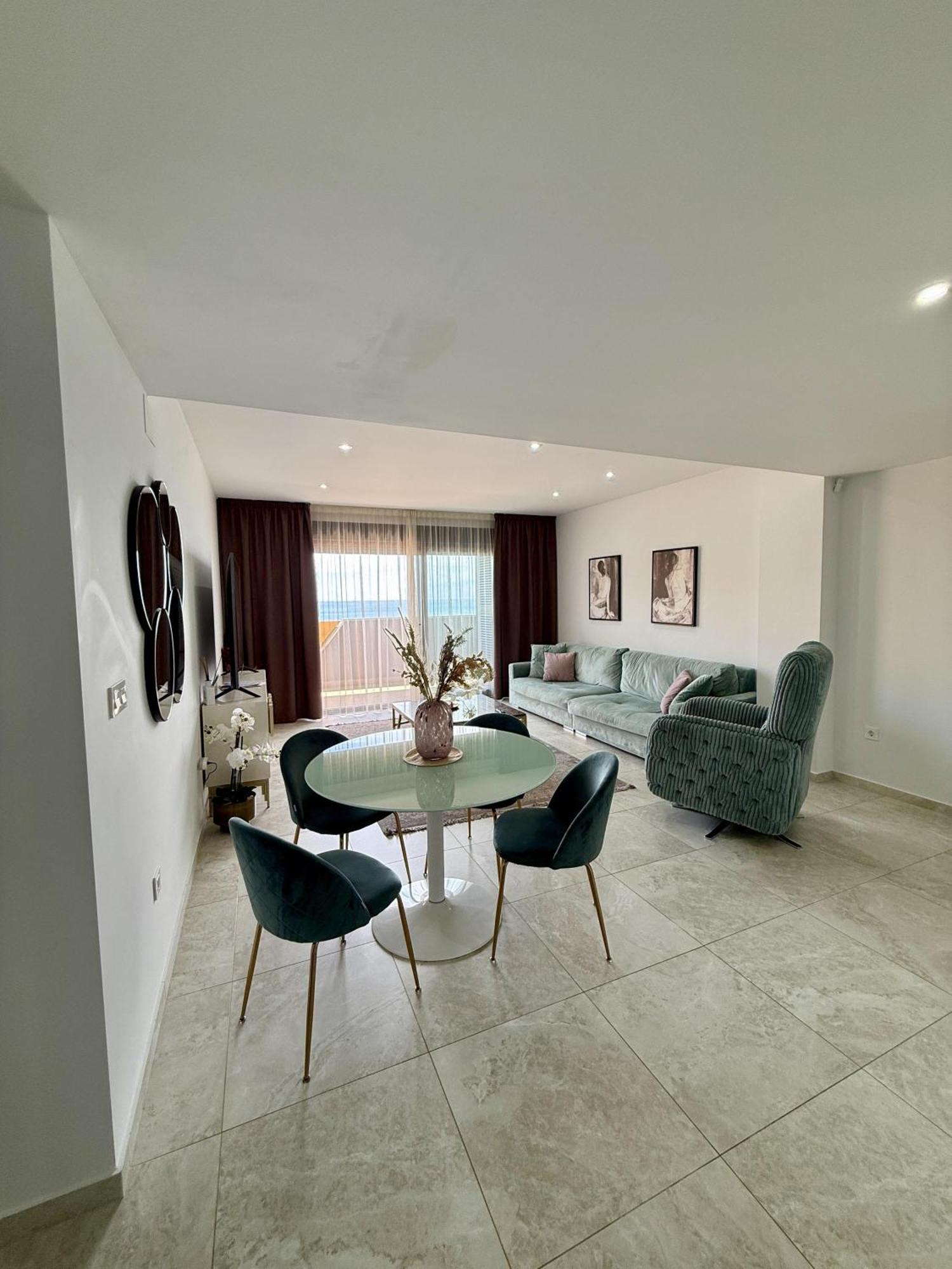 Silvia Luxury * Torrevieja